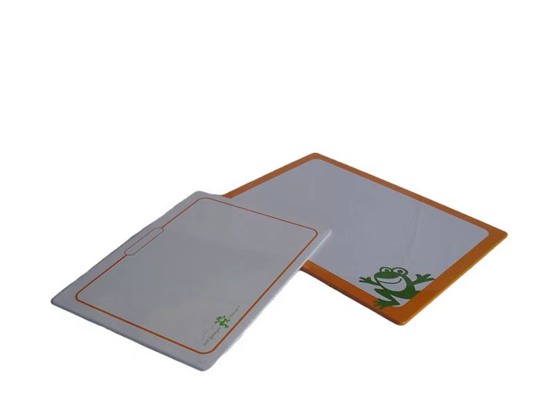 鐵牌 大240mmX175mmX4mm；200mmX150mmX3mm